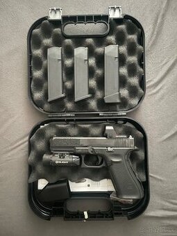 Glock 17 mos gen5 + kolimator a svetlo - 1