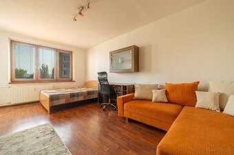 1 izbový byt 40m2 + balkón, Hroncova, Košice