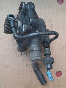 Predam servo cerpadlo na Pajero