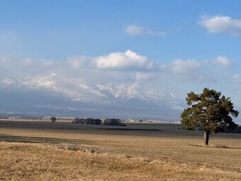 Pozemok o výmere 7052 m2 v Poprade na predaj