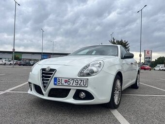 Alfa Romeo Giulietta 129kw Automat, serv. história