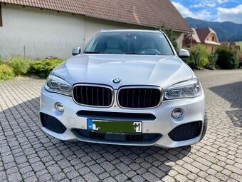 BMW X5 xDrive30d - top