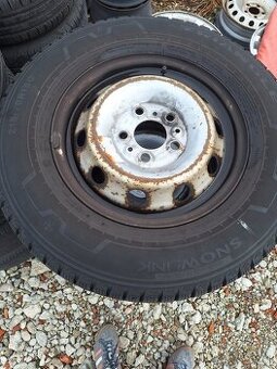 215/70R15C  roztec 5x118