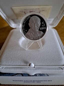 Vatikan Jan Pavol II 2011 minca striebro