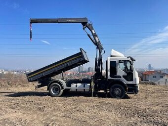 Auto s hydraulickou rukou, nakladna doprava