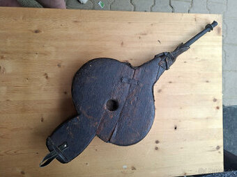 Predám funkčné starožitné krbové dúchadlo 75 €