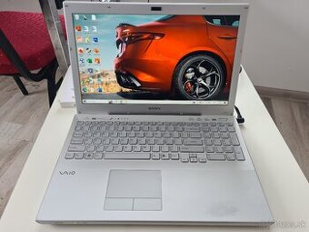 Notebook Sony Vaio VPCSE