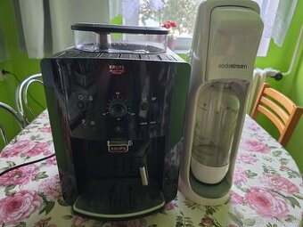 Kávovar Krups Quattro Force + darček