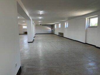 Skladové priestory v oplotenom areáli s vrátnikom - 1