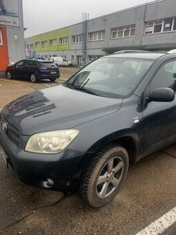 Toyota RAV4 2.2 D-4D - 1