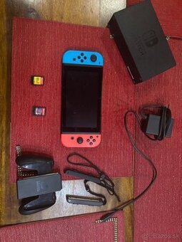 Nintendo switch + 2 hry zadarmo