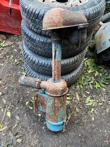 Zetor 25 vzduchový filter