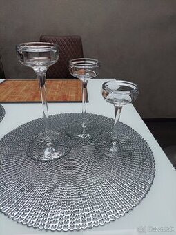 Blomster-3ks svietniky Ikea