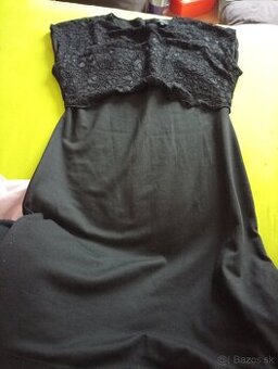 Čierne šaty