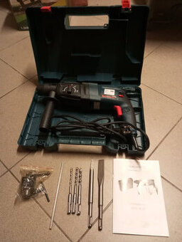 Príklepová vrtačka 850W s príslušenstvom - nová
