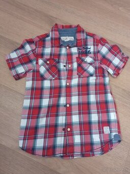 Chlapcenska kosela s kratkym rukavom