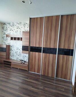 Na prenájom 1izbový byt Pezinok sídlisko sever 550,- Eur