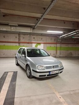 Volkswagen Golf 4