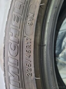 Predám sadu letných pneumatík Michelin 225/45R17