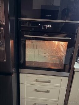 Vstavaná rúra Philco 789TBX