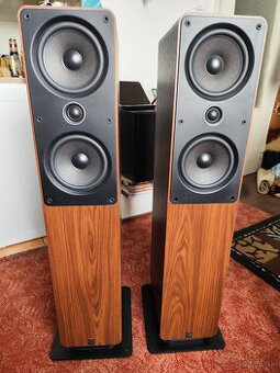 Q acoustics 2050 Reproduktori