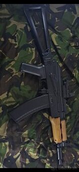 AK-74su a veci
