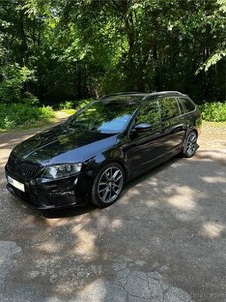 SKODA OCTAVIA RS