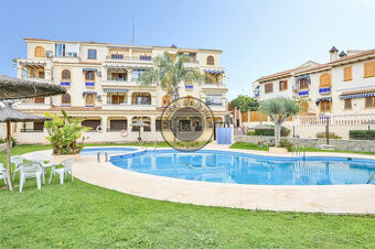 Radový dom 4+kk s terasou, Torrevieja-La Mata, Španielsko