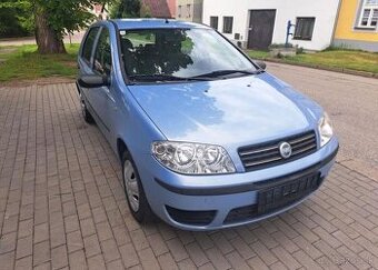 Fiat Punto 1,2 i benzín manuál 44 kw