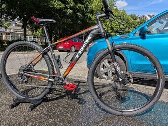 Trek Marlin 5 XC 17,5" 18" červený