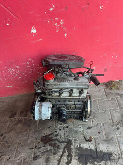 Motor 1,3 Škoda Felicia 781.136B kompletní motor