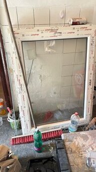 predam nove nepouzite plastove okno