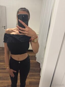 Tezenis top s volánom