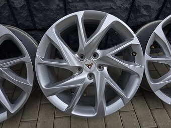 5x112 R18 Seat Cupra Formentor