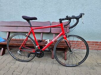 Cestný bicykel btwin Triban 3