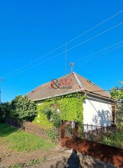DOHODA Rodinný dom, záhrada 1.400 m2, šírka 27m, Starý Hrádo