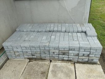 Zámková dlažba 20x10x6 cm