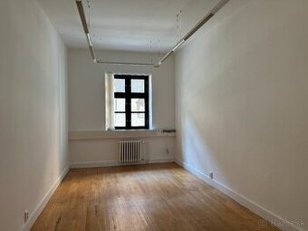 PRENÁJOM kancelárií - Michalská od 26 m2, BA I