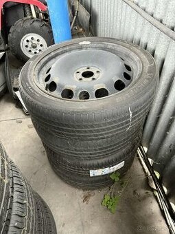 Plechové disky renault R20 rezerva zimné pneu