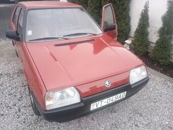 Predám favorit 135l 1993