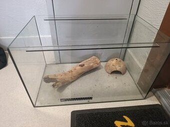 Akvárium cca 45cm60