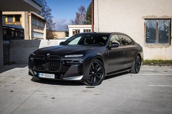 740d xDrive M Pro, Merino Tartufo, TV, Massage, Crystal, DPH