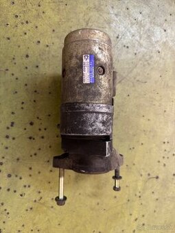 Štartér Toyota Rav4 2.0 D-4D