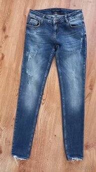 Dámske džínsy Armani Jeans