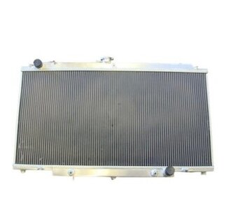 Celohliníkový športový chladič pre Nissan Patrol Y61.