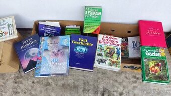 Rôzne knihy (encyklopédie, náučné cestopisne, romány )