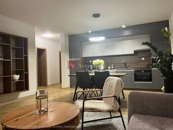 EXKLUZÍVNE-PREDAJ 3-IZB. BYT POPRAD, širšie centr. 80 m2 s g