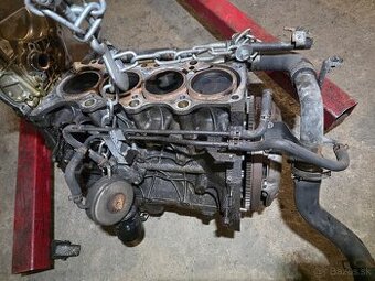 Hlava Blok motora Suzuki Swift Sport 92kw