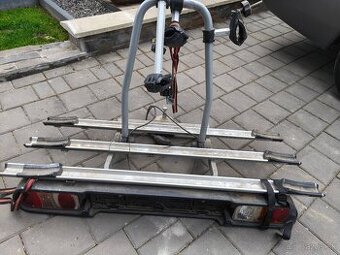 Nosic bicyklov na tazne