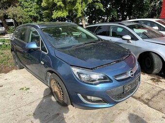 Rozpredám na náhradné diely Opel Astra J ST 1.7 CDTi A17DTS